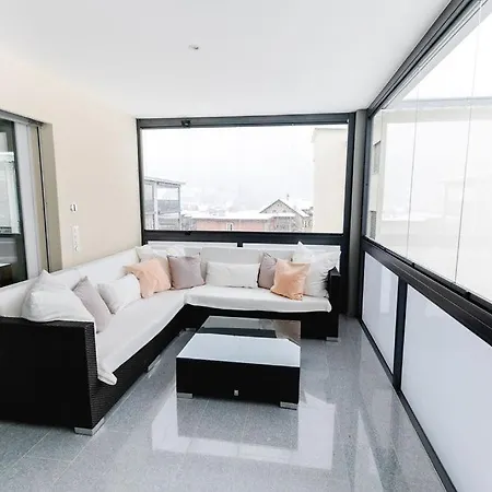 Mountain View By Pinside Apartment